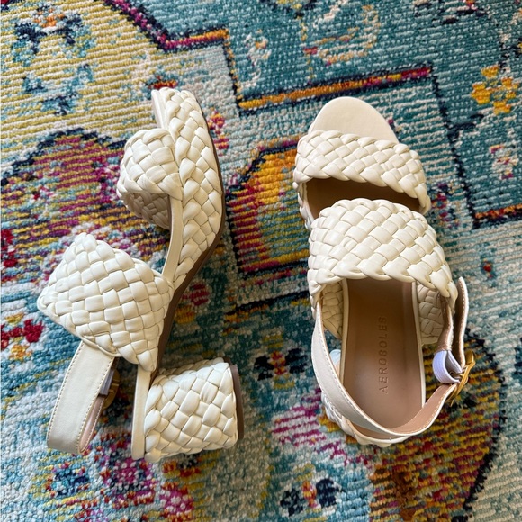 Aerosoles Camera Women’s White Sandals - Picture 3 of 12